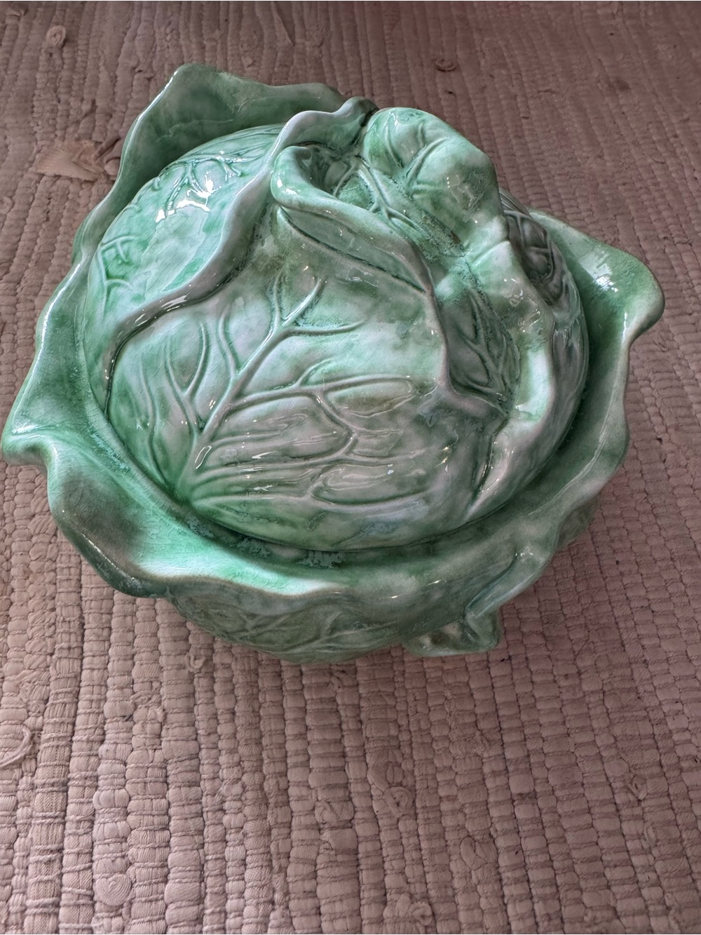 Vintage Holland Mold Green Cabbageware Covered Bowl Majolica Style 7”